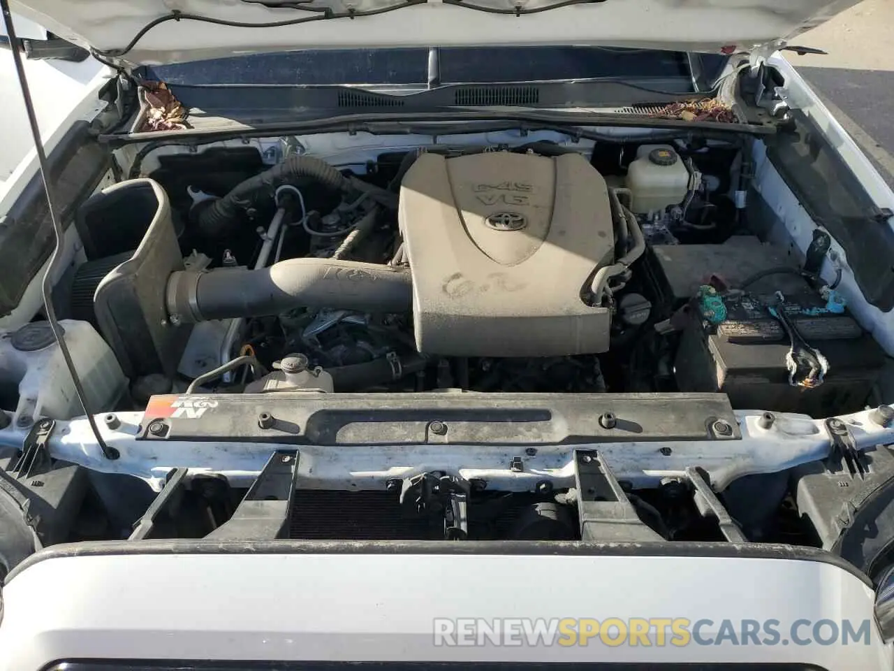11 Photograph of a damaged car 3TMCZ5ANXLM338954 TOYOTA TACOMA 2020