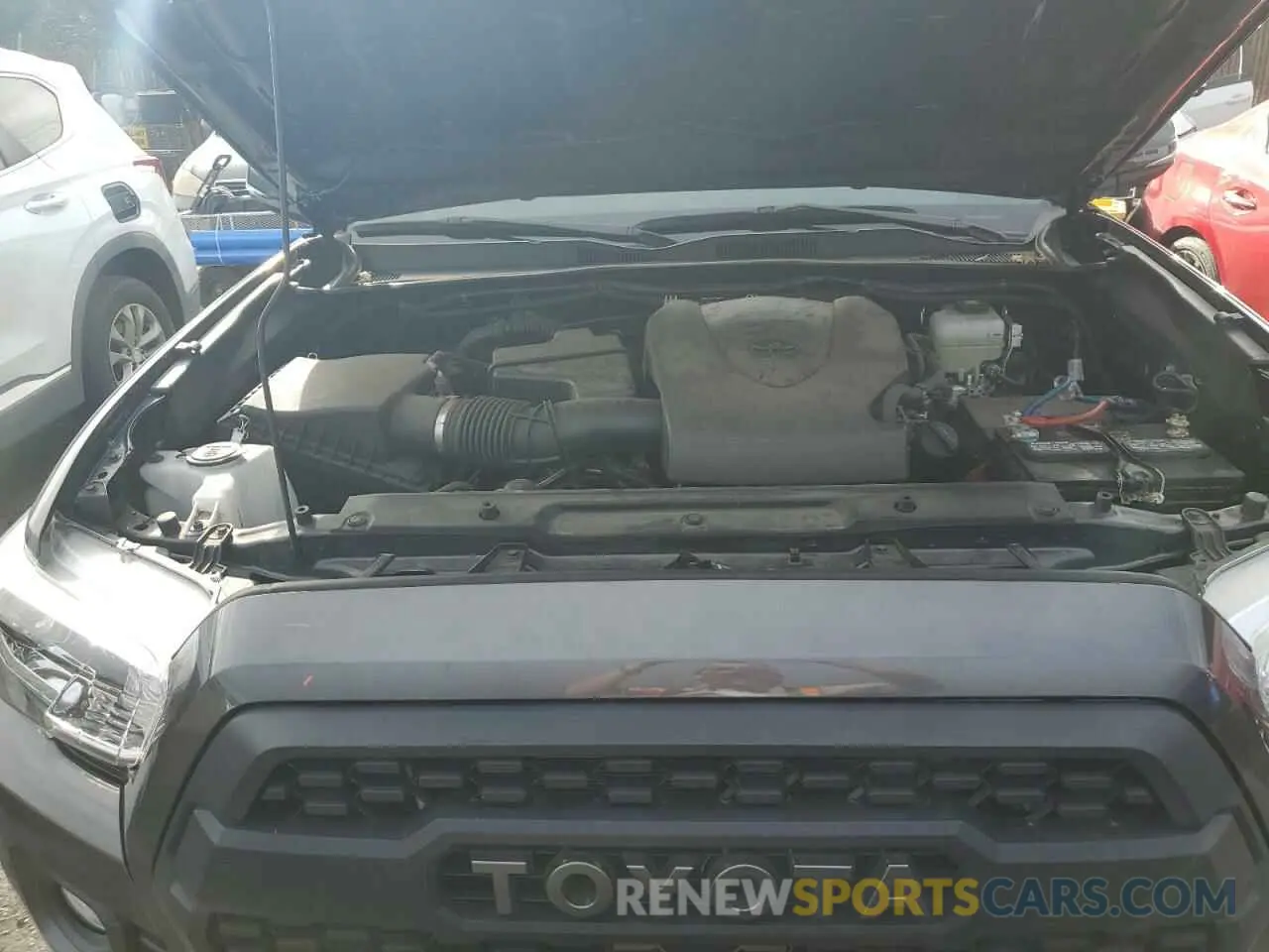 11 Photograph of a damaged car 3TMCZ5ANXLM346858 TOYOTA TACOMA 2020