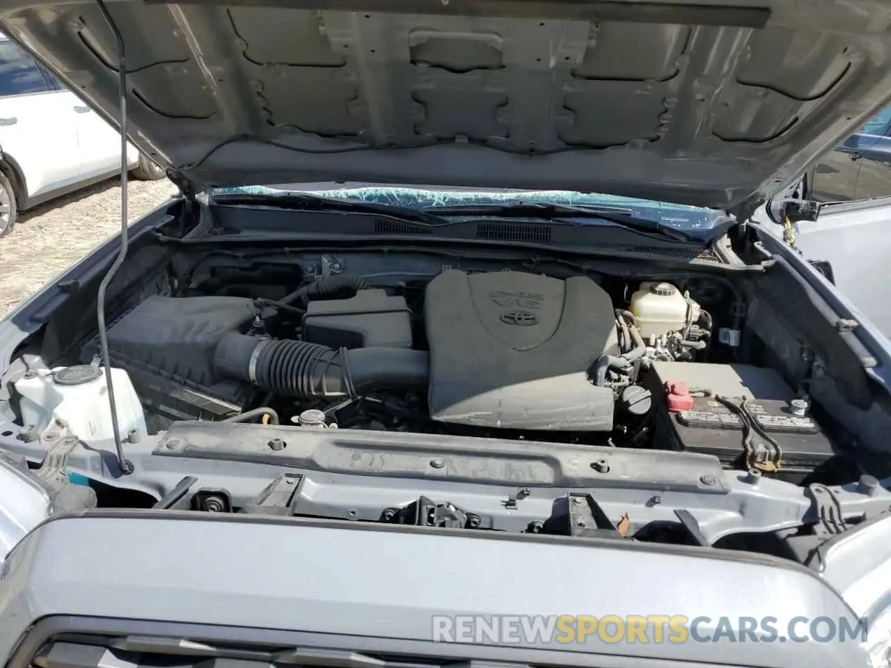 12 Photograph of a damaged car 3TMCZ5ANXLM352126 TOYOTA TACOMA 2020