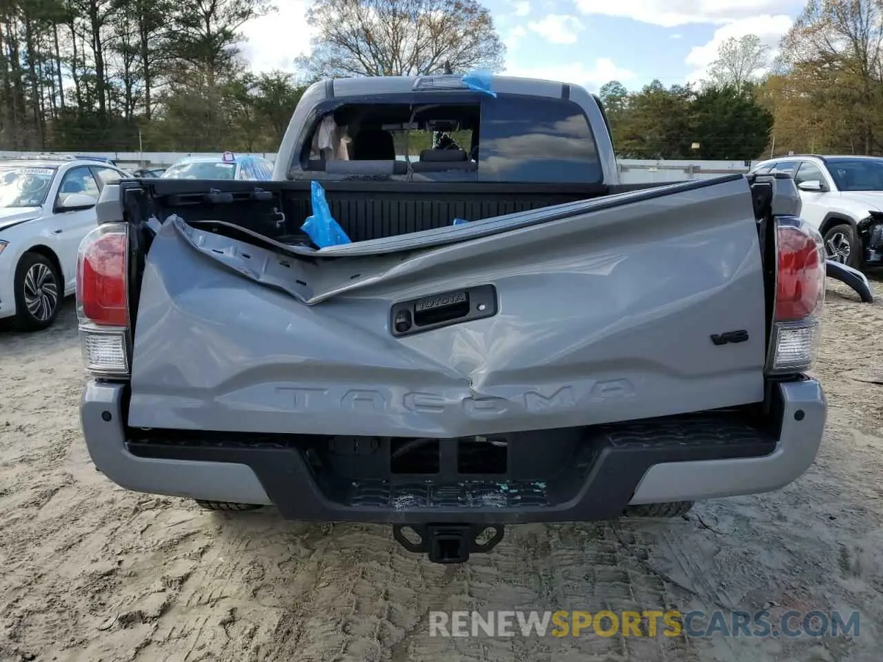 6 Photograph of a damaged car 3TMCZ5ANXLM352126 TOYOTA TACOMA 2020