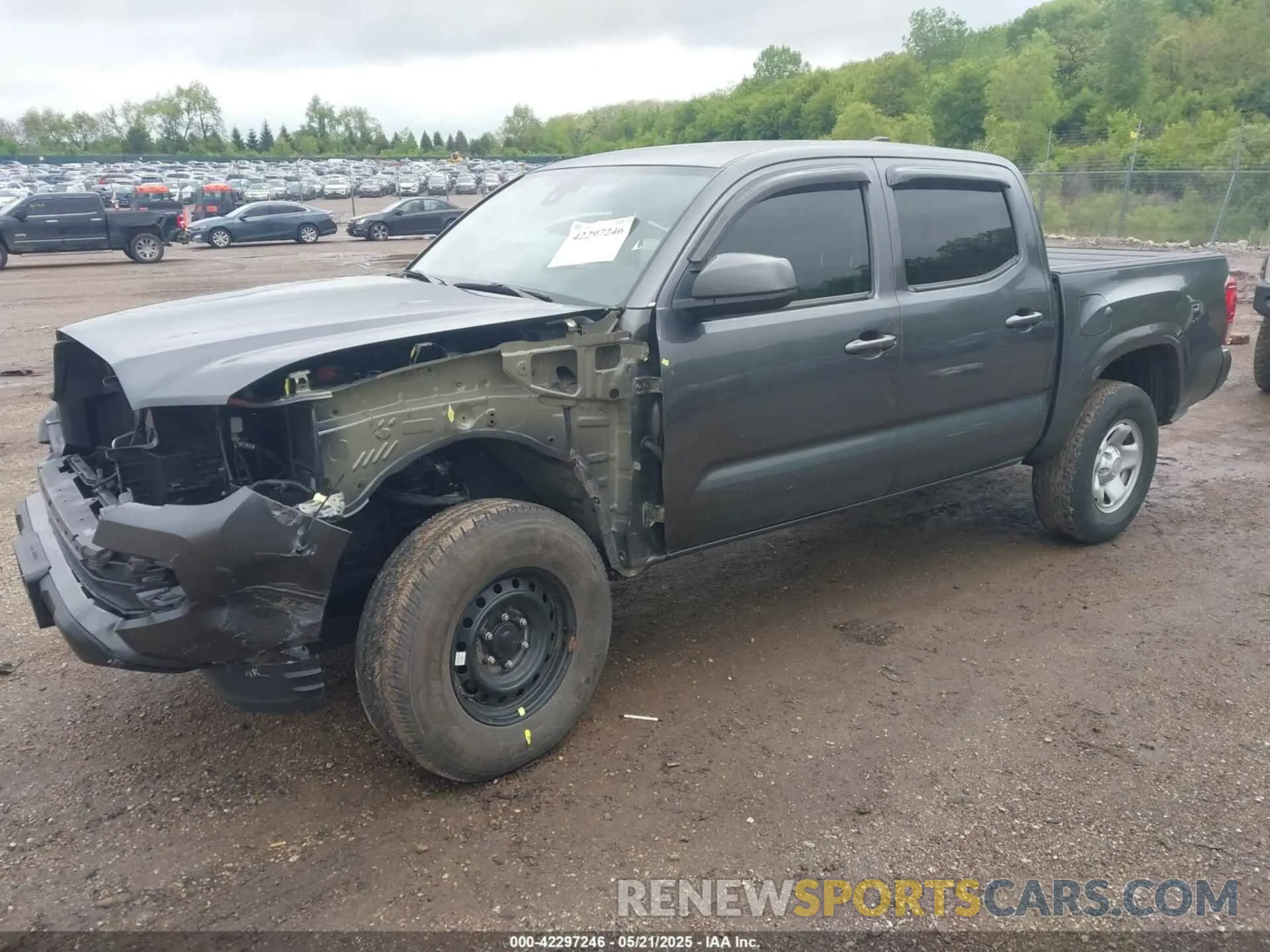 2 Photograph of a damaged car 3TMCZ5ANXLM368357 TOYOTA TACOMA 2020