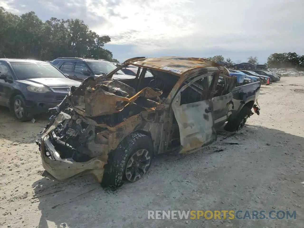 1 Photograph of a damaged car 3TMDZ5BN0LM081967 TOYOTA TACOMA 2020