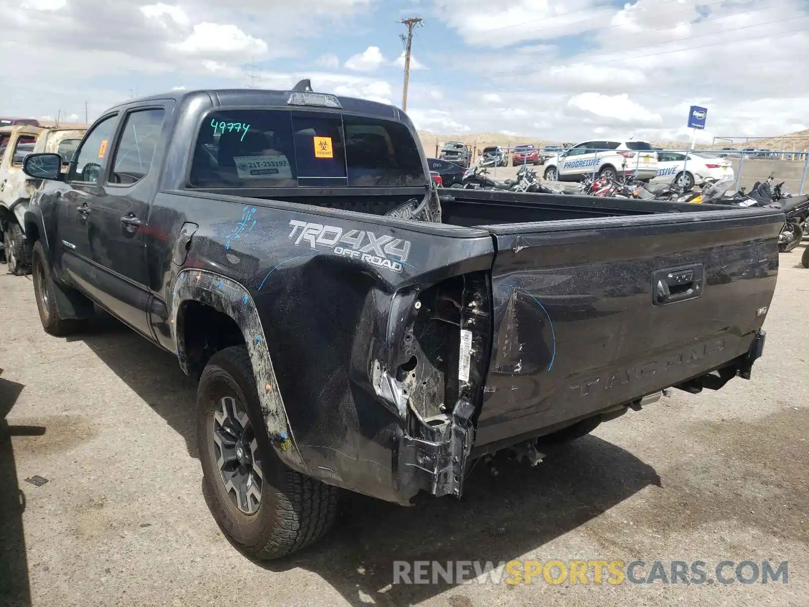 3 Photograph of a damaged car 3TMDZ5BN0LM090359 TOYOTA TACOMA 2020