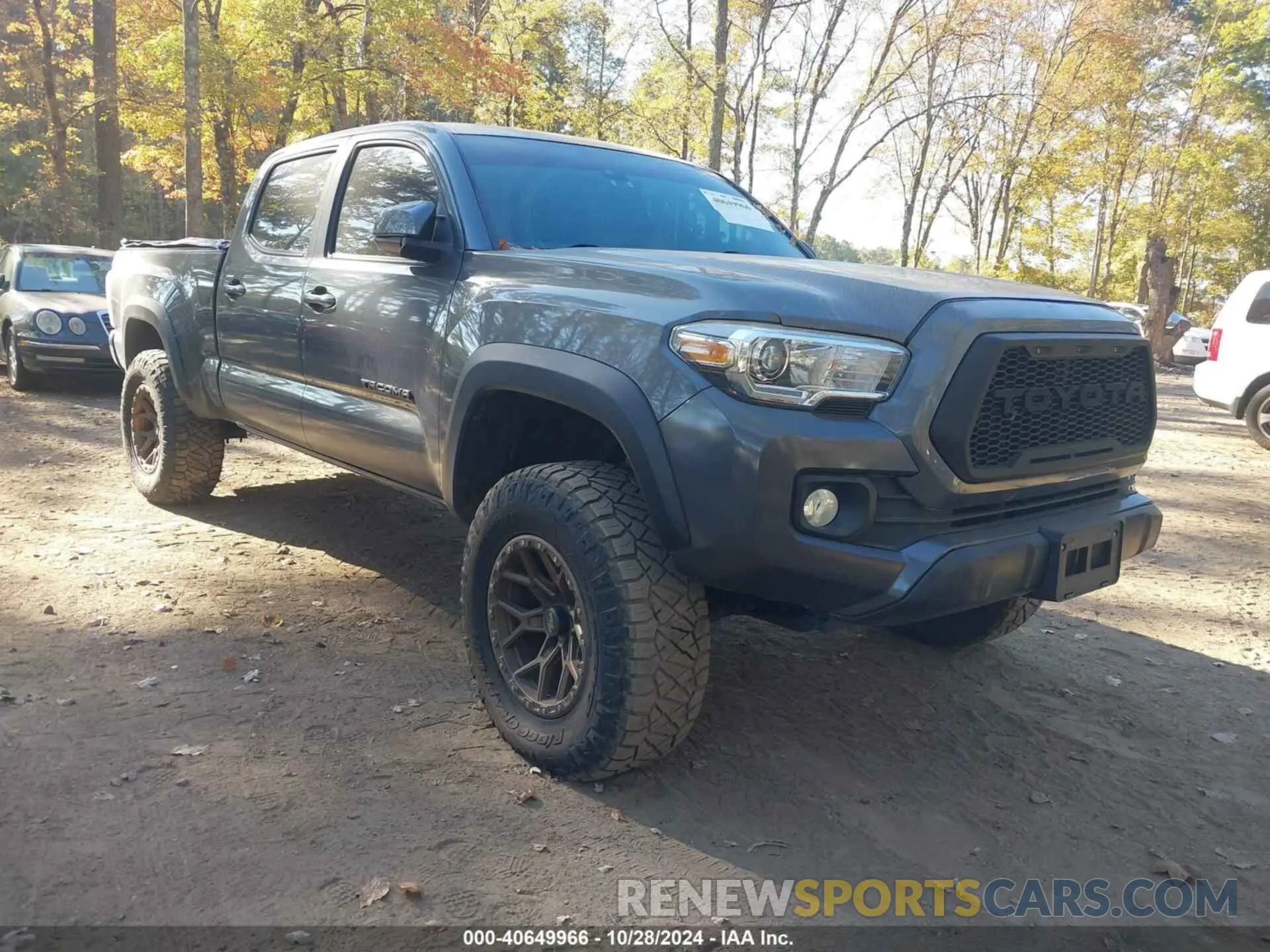 1 Photograph of a damaged car 3TMDZ5BN0LM096081 TOYOTA TACOMA 2020