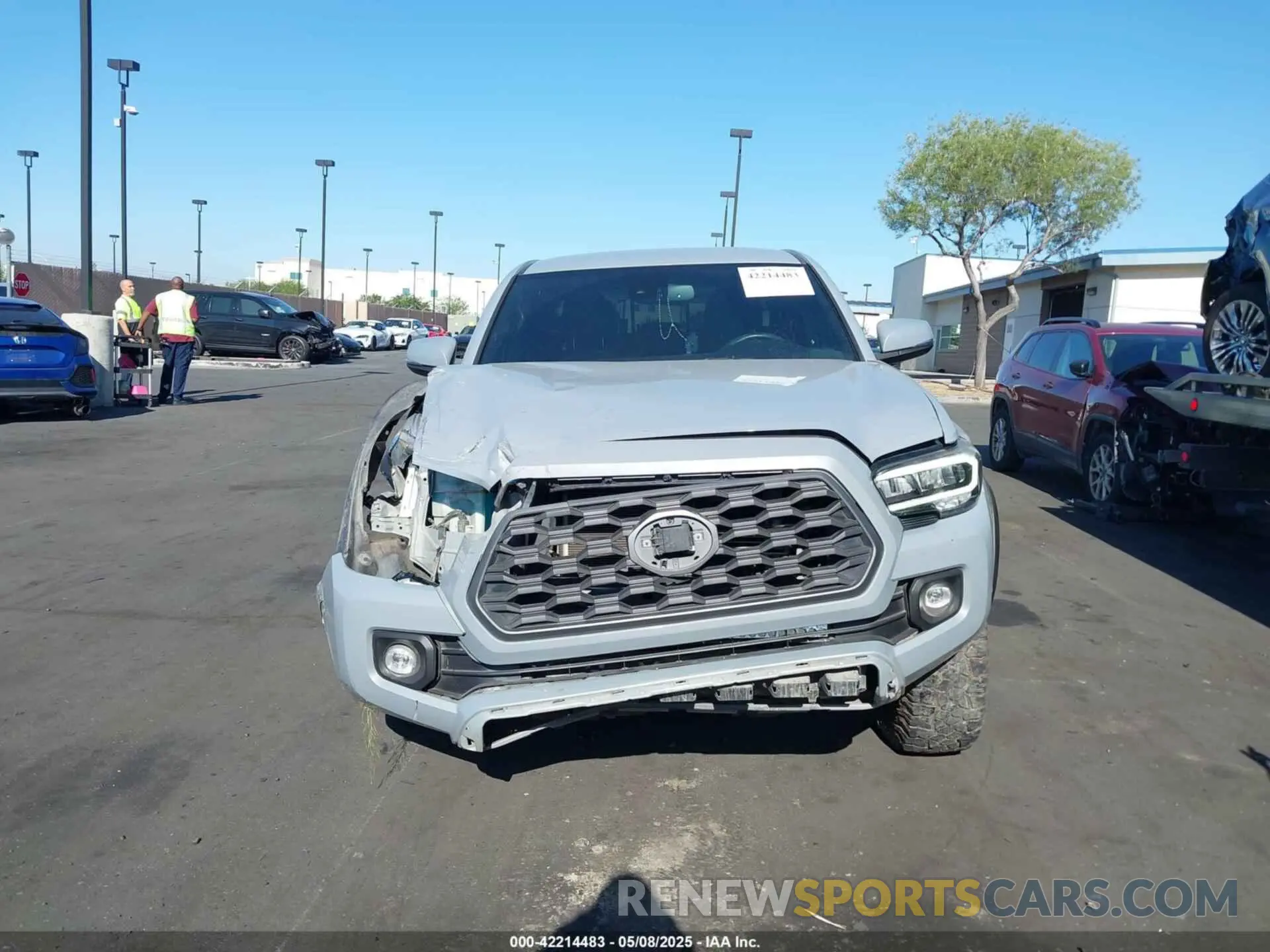 13 Photograph of a damaged car 3TMDZ5BN1LM085218 TOYOTA TACOMA 2020