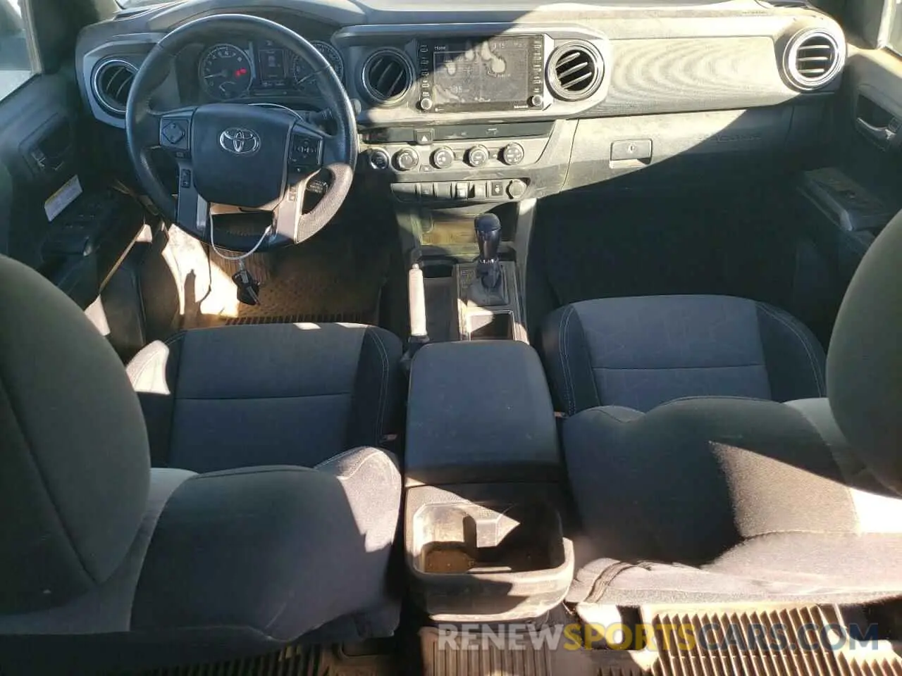 8 Photograph of a damaged car 3TMDZ5BN2LM083767 TOYOTA TACOMA 2020
