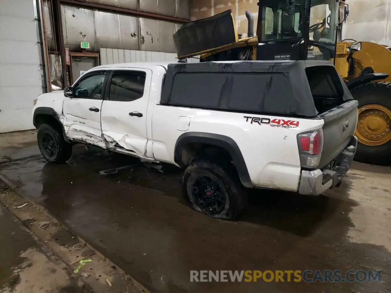 2 Photograph of a damaged car 3TMDZ5BN3LM088539 TOYOTA TACOMA 2020