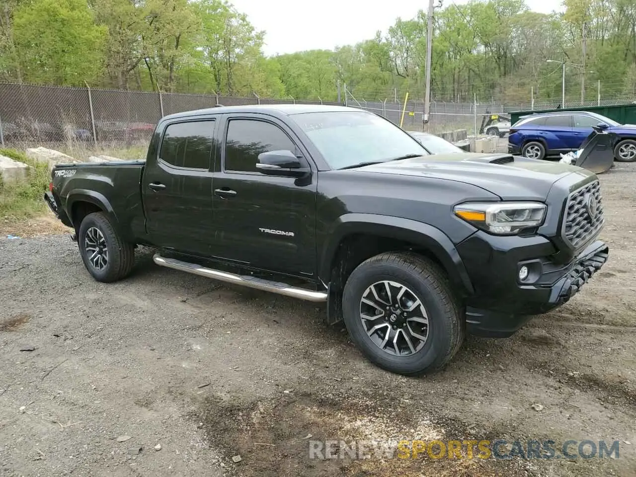 4 Photograph of a damaged car 3TMDZ5BN4LM088470 TOYOTA TACOMA 2020
