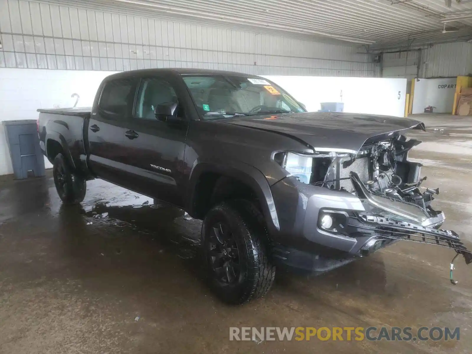 1 Photograph of a damaged car 3TMDZ5BN6LM083089 TOYOTA TACOMA 2020