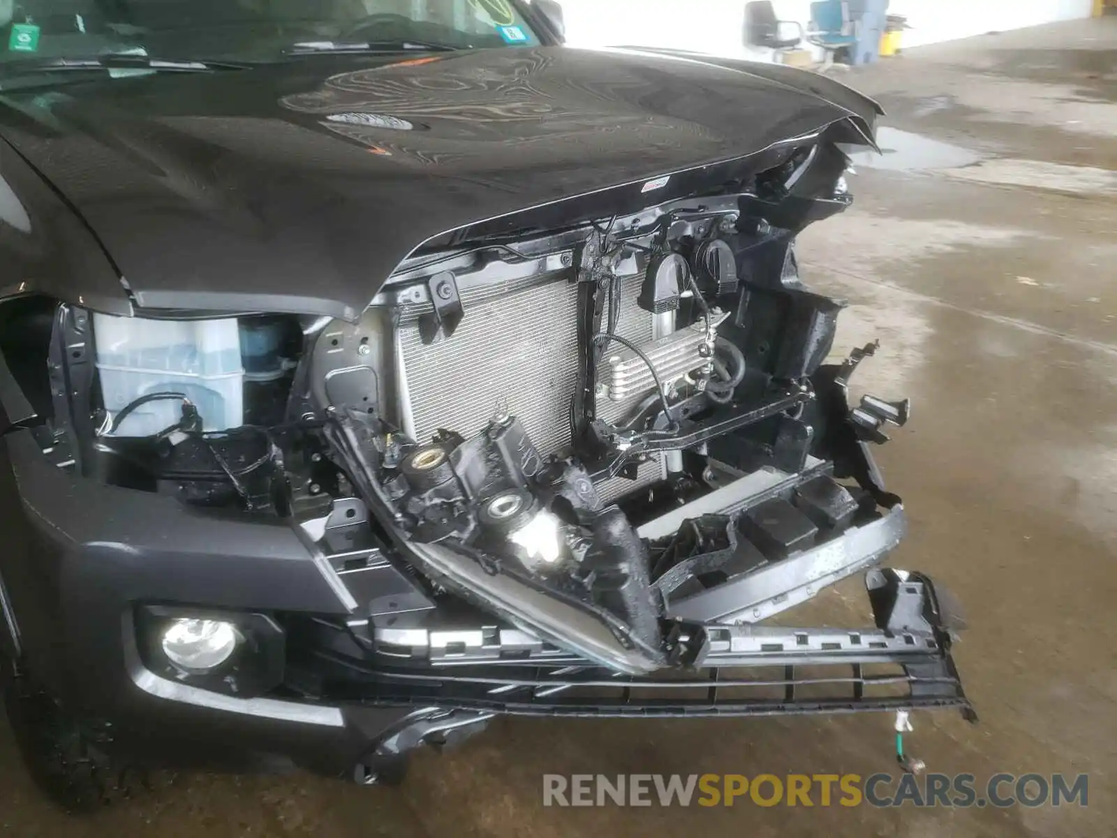 9 Photograph of a damaged car 3TMDZ5BN6LM083089 TOYOTA TACOMA 2020