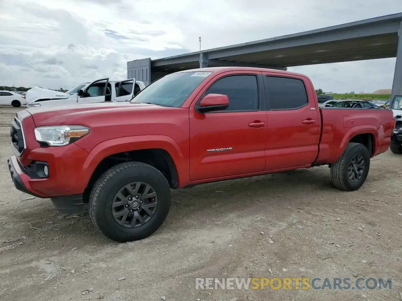 1 Photograph of a damaged car 3TMDZ5BN6LM095260 TOYOTA TACOMA 2020
