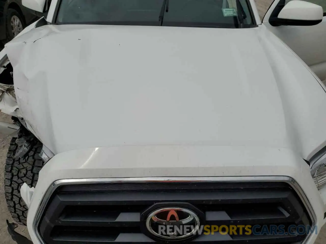 11 Photograph of a damaged car 3TMDZ5BN7LM087149 TOYOTA TACOMA 2020