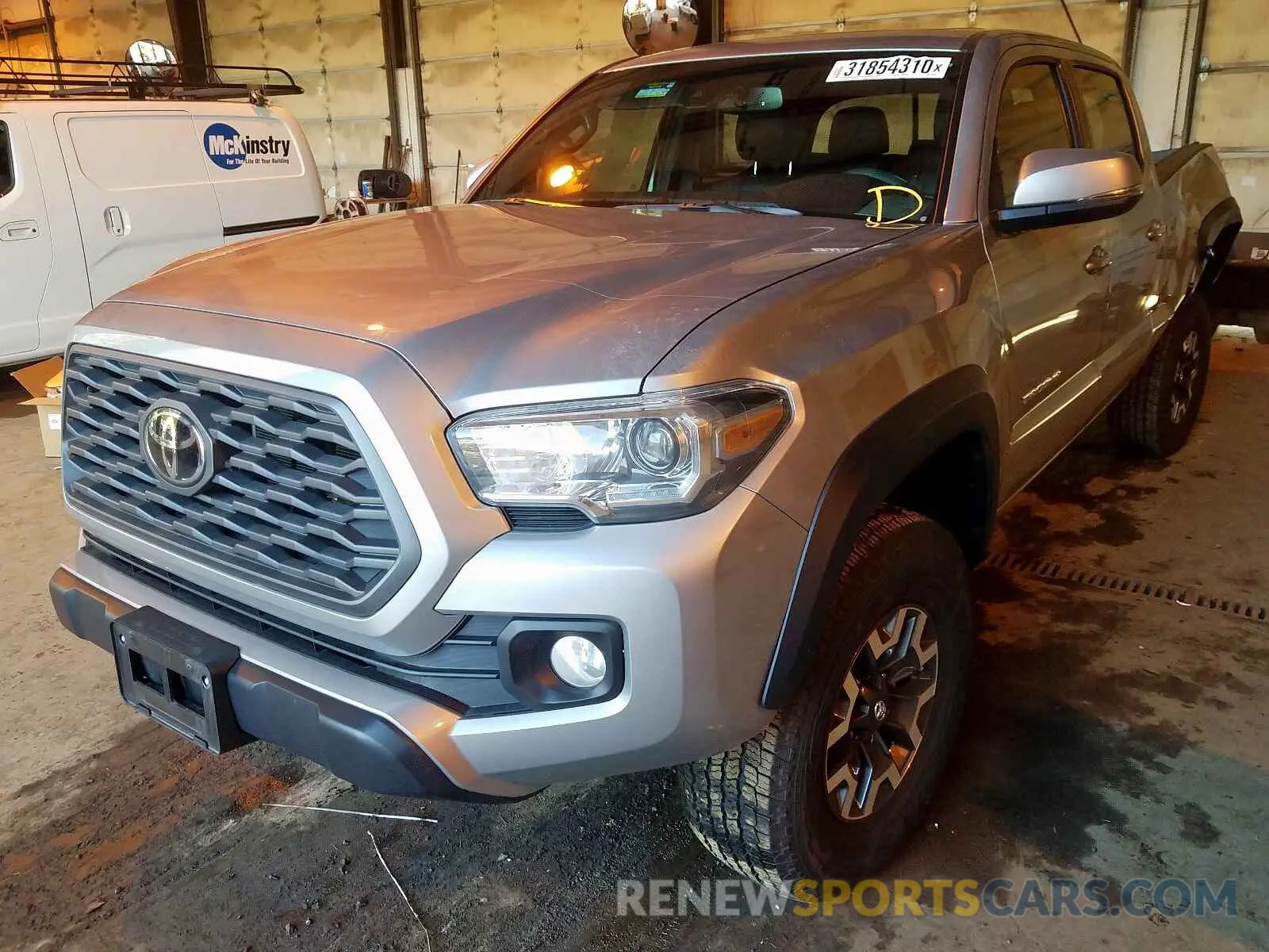 2 Photograph of a damaged car 3TMDZ5BN8LM081022 TOYOTA TACOMA 2020