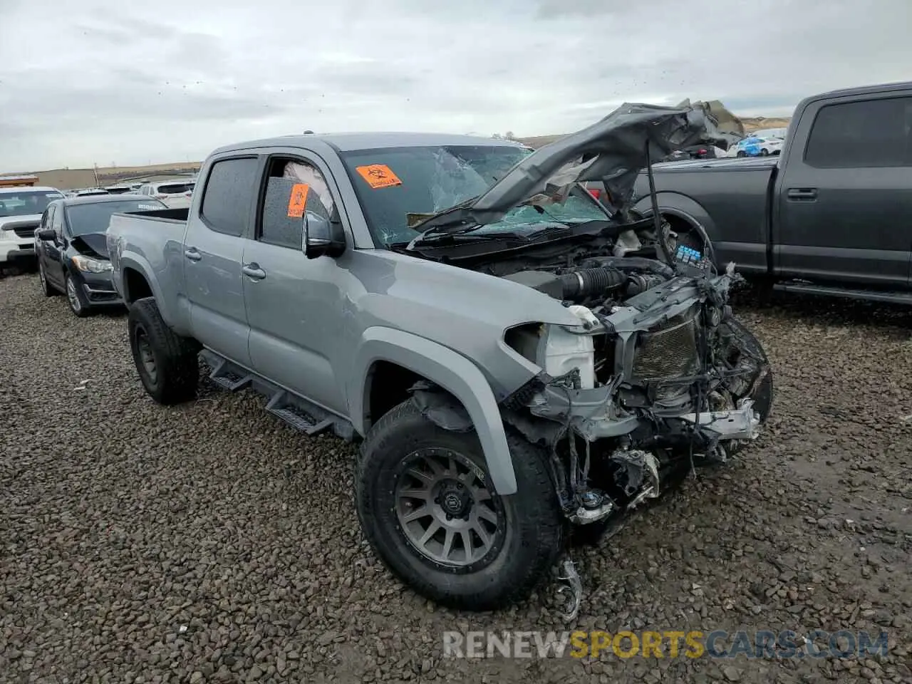 4 Photograph of a damaged car 3TMDZ5BNXLM083791 TOYOTA TACOMA 2020