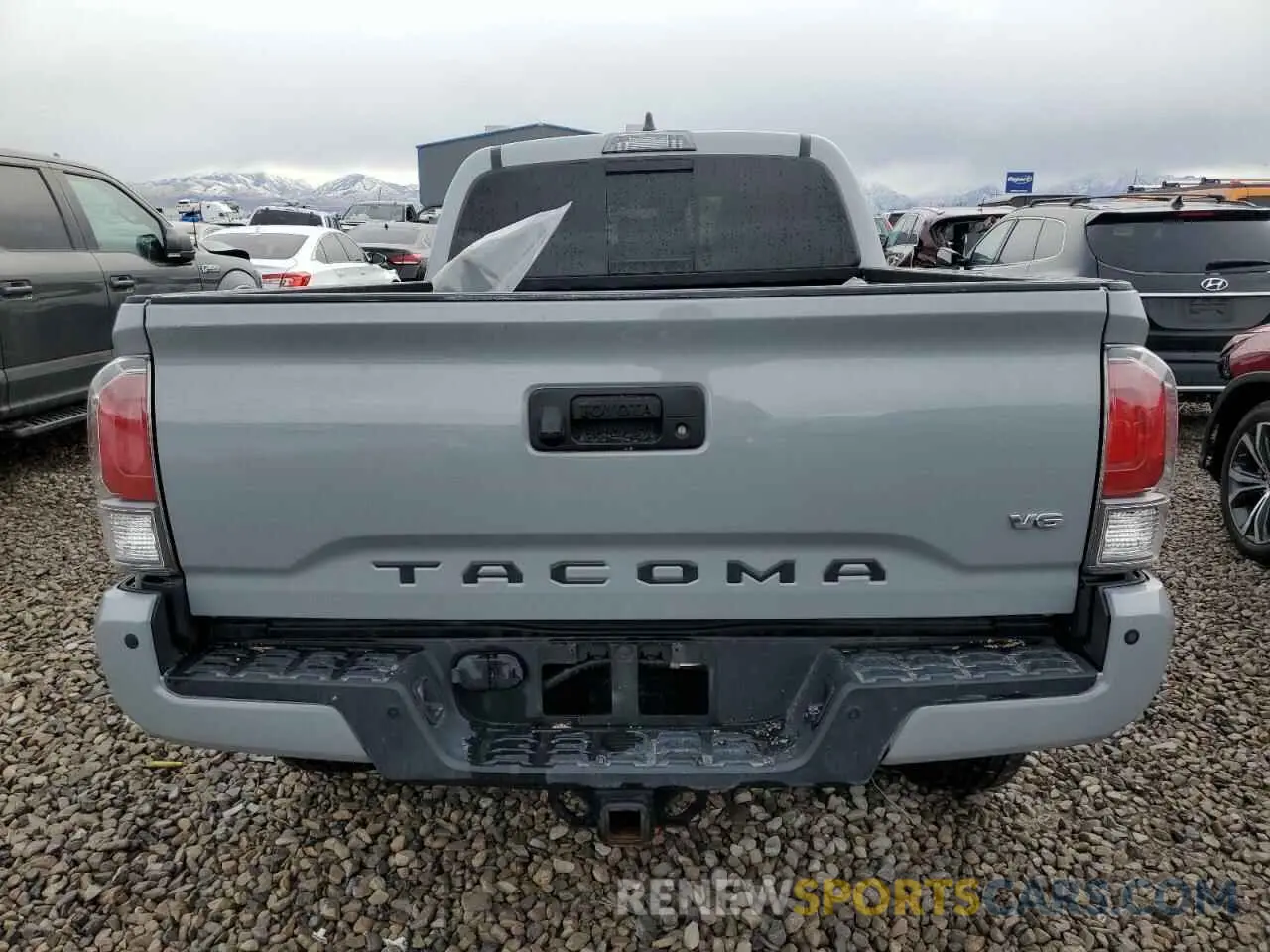 6 Photograph of a damaged car 3TMDZ5BNXLM083791 TOYOTA TACOMA 2020