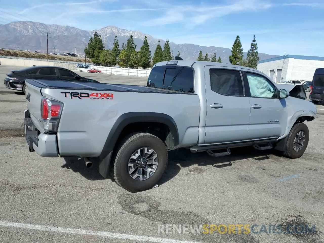 3 Photograph of a damaged car 3TMDZ5BNXLM090126 TOYOTA TACOMA 2020