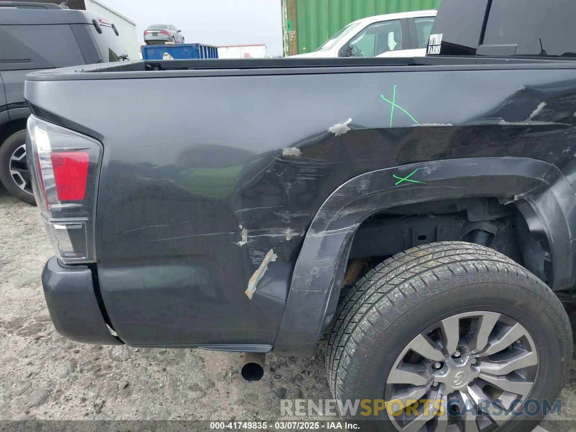 12 Photograph of a damaged car 3TMGZ5AN2LM361811 TOYOTA TACOMA 2020