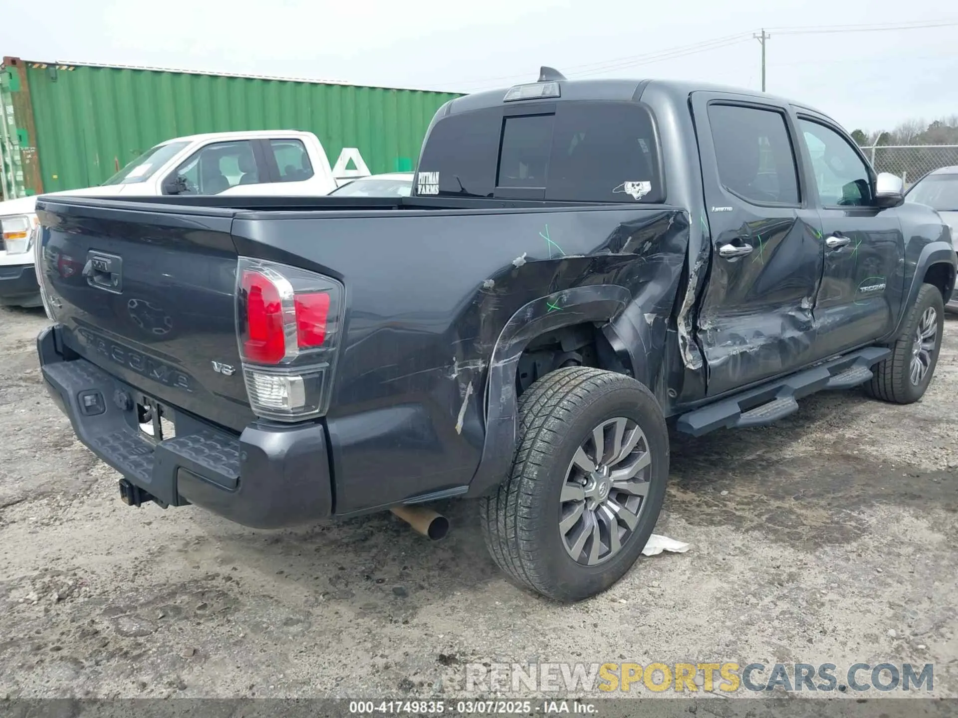 4 Photograph of a damaged car 3TMGZ5AN2LM361811 TOYOTA TACOMA 2020