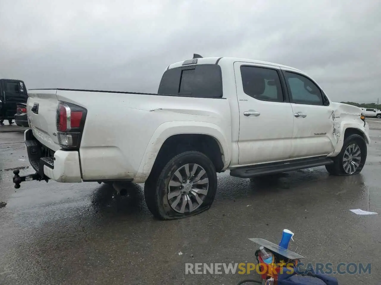 3 Photograph of a damaged car 3TMGZ5AN3LM337582 TOYOTA TACOMA 2020