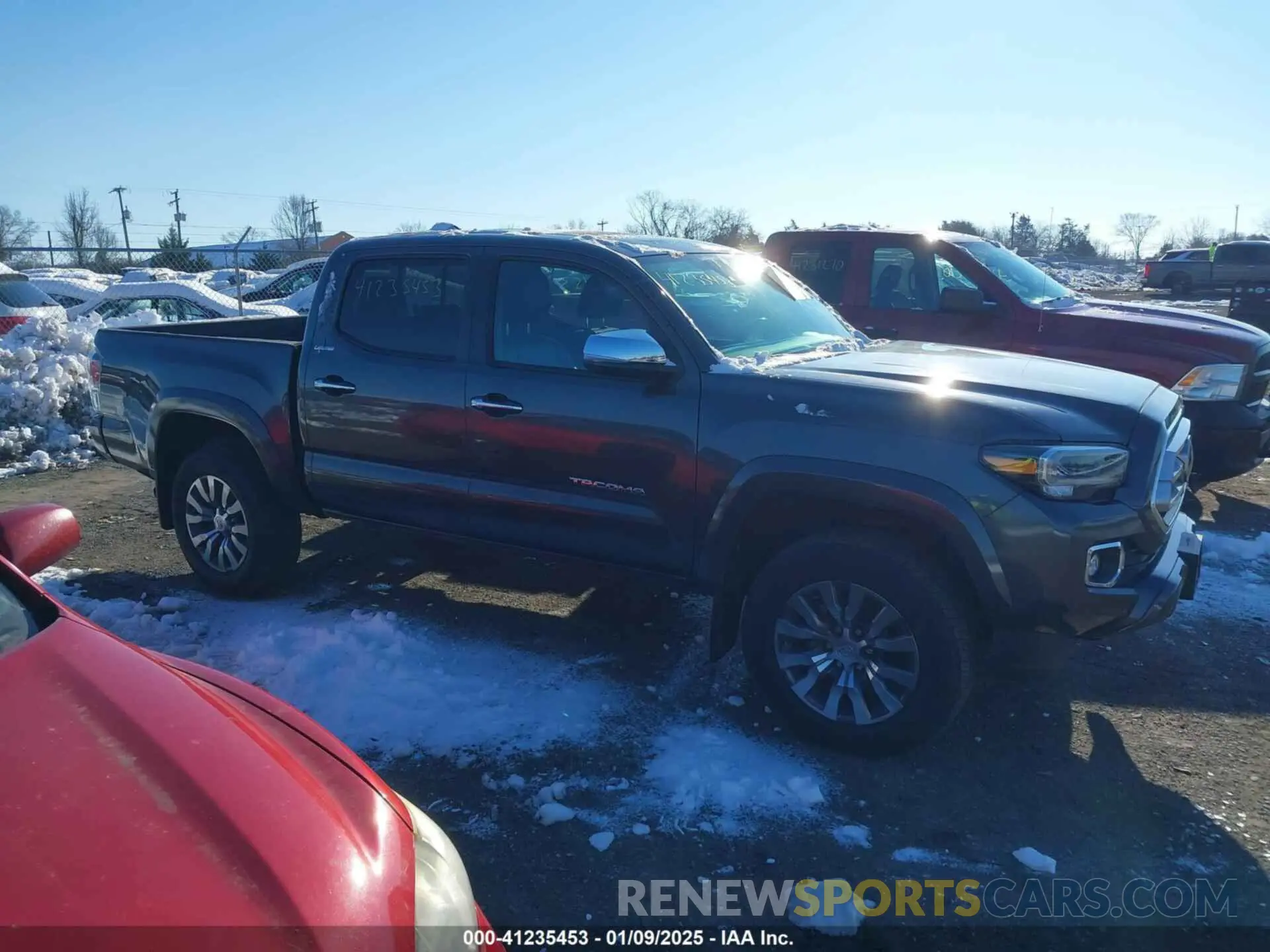 13 Photograph of a damaged car 3TMGZ5AN7LM292906 TOYOTA TACOMA 2020