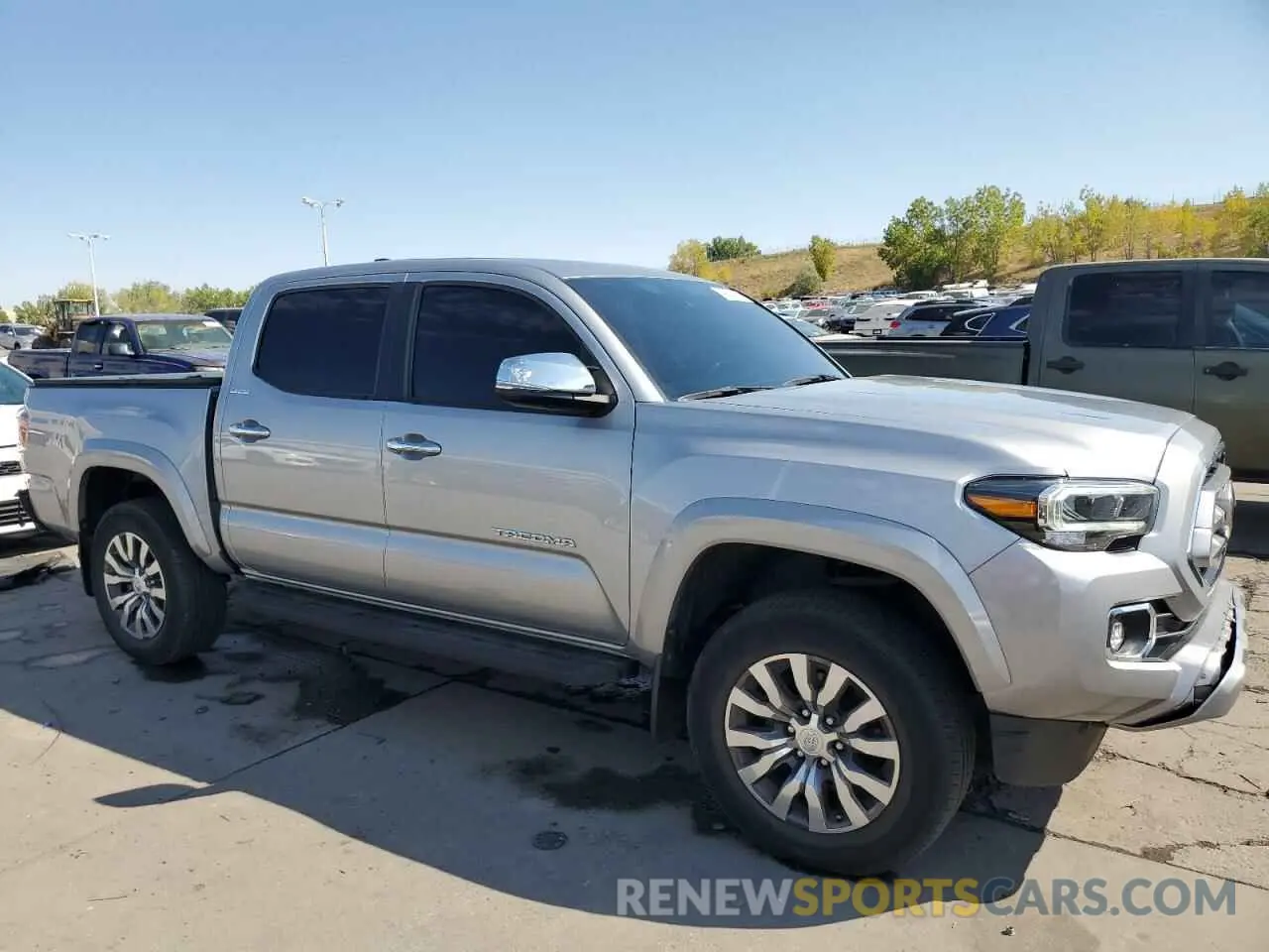 4 Photograph of a damaged car 3TMGZ5ANXLM345016 TOYOTA TACOMA 2020