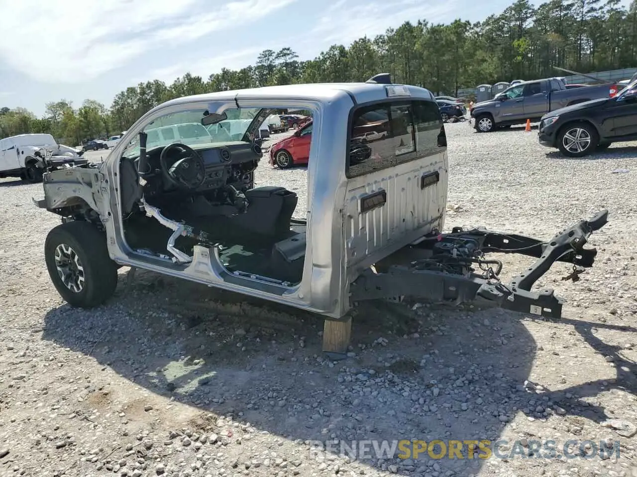 2 Photograph of a damaged car 3TYCZ5AN1LT004350 TOYOTA TACOMA 2020