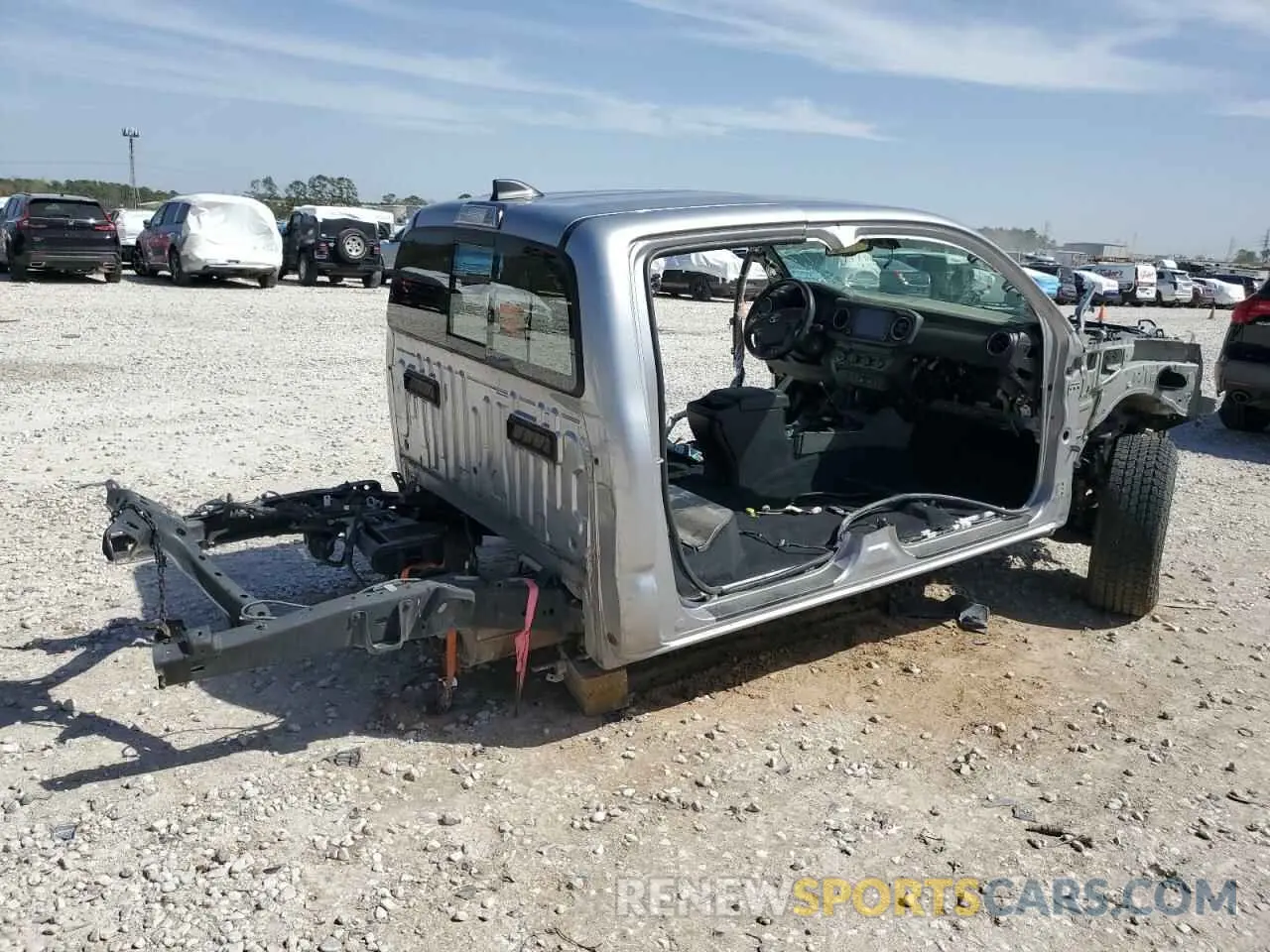 3 Photograph of a damaged car 3TYCZ5AN1LT004350 TOYOTA TACOMA 2020