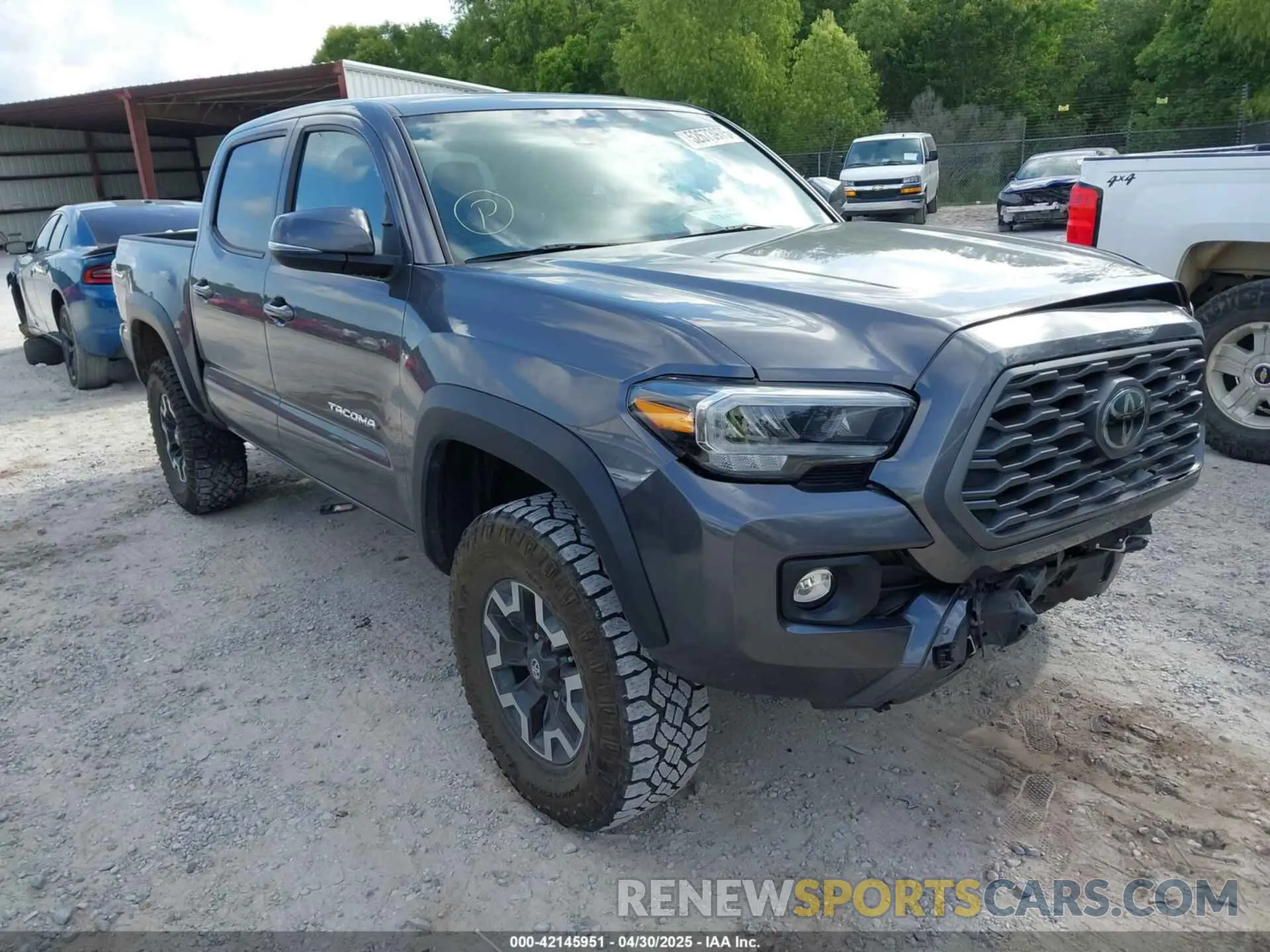 1 Photograph of a damaged car 3TYCZ5AN5LT003864 TOYOTA TACOMA 2020