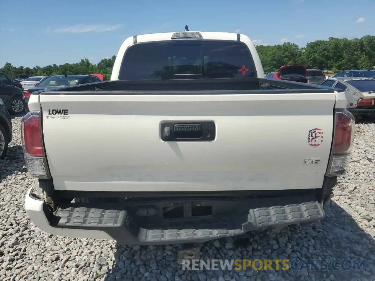 6 Photograph of a damaged car 3TYCZ5AN6LT003081 TOYOTA TACOMA 2020