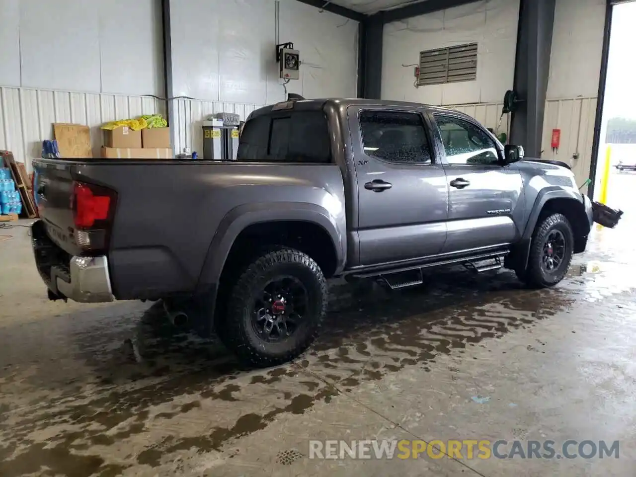 3 Photograph of a damaged car 3TYCZ5AN9LT003818 TOYOTA TACOMA 2020