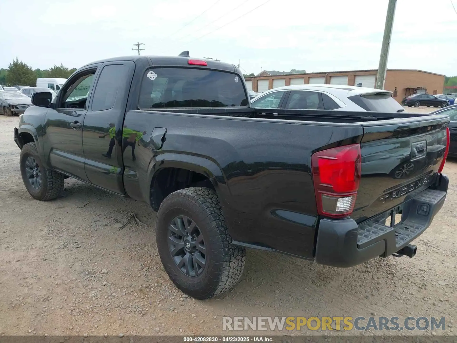 3 Photograph of a damaged car 3TYRX5GN1LT002234 TOYOTA TACOMA 2020