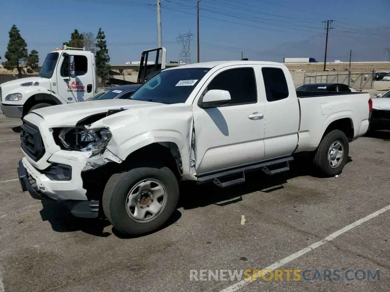 1 Photograph of a damaged car 3TYRX5GN2LT000962 TOYOTA TACOMA 2020