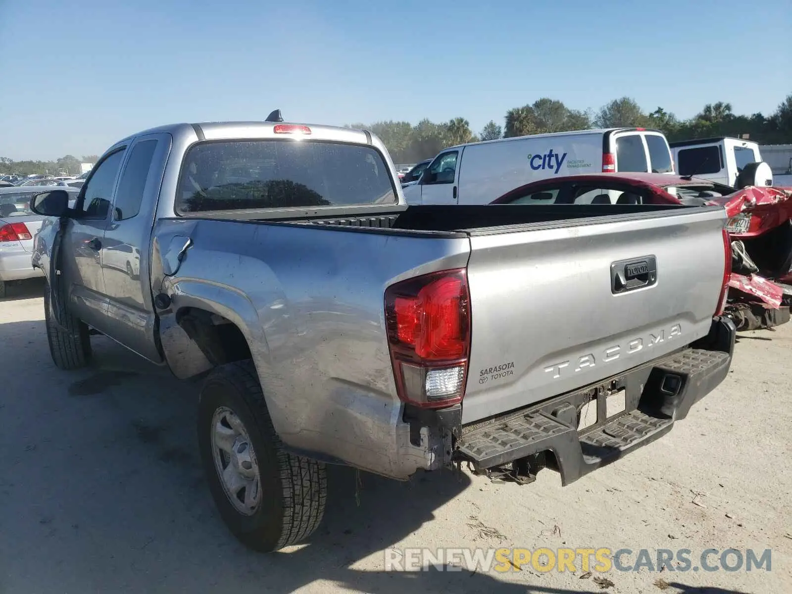 3 Photograph of a damaged car 3TYRX5GN4LT003118 TOYOTA TACOMA 2020
