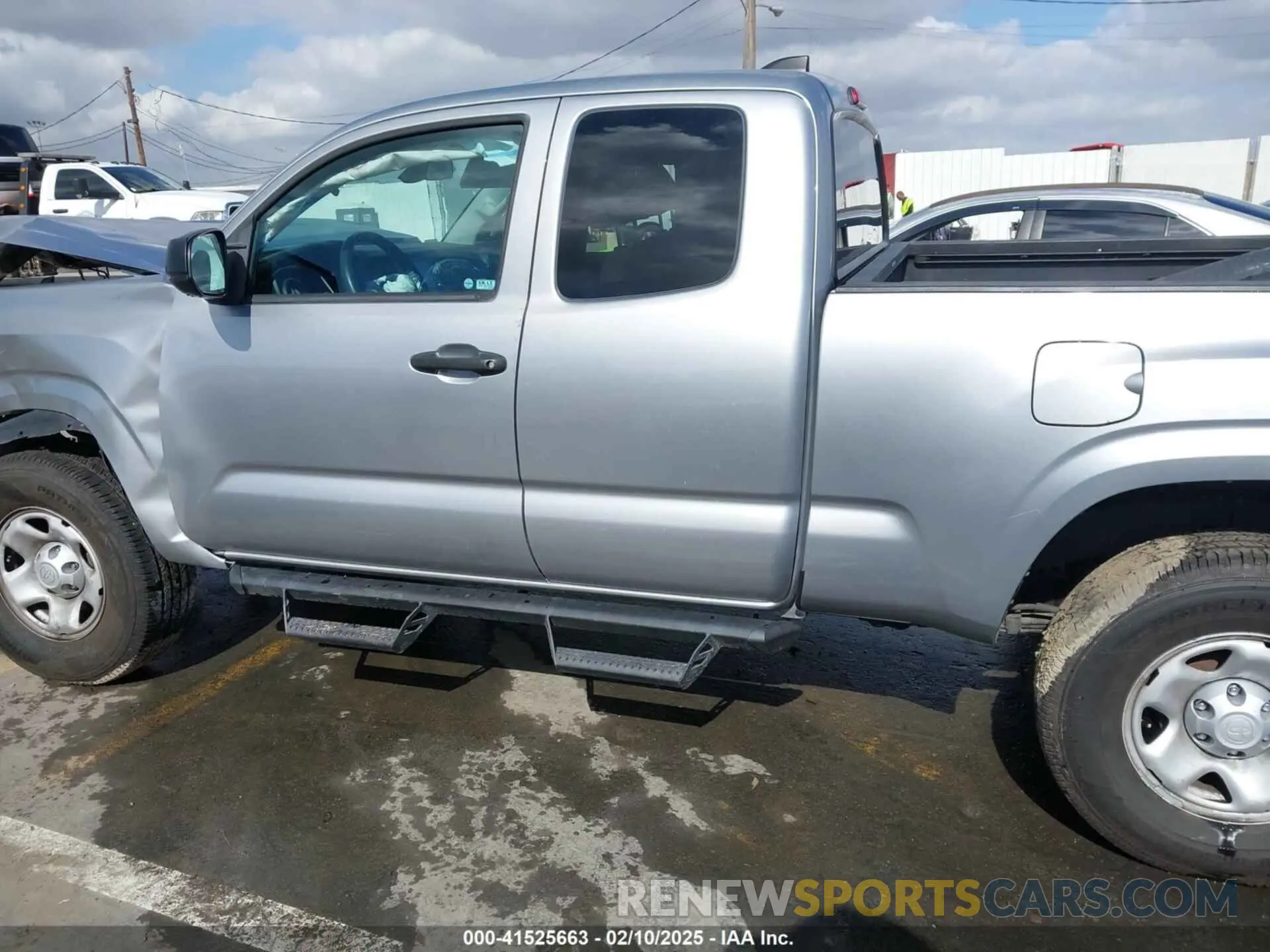 14 Photograph of a damaged car 3TYRX5GN5LT000096 TOYOTA TACOMA 2020