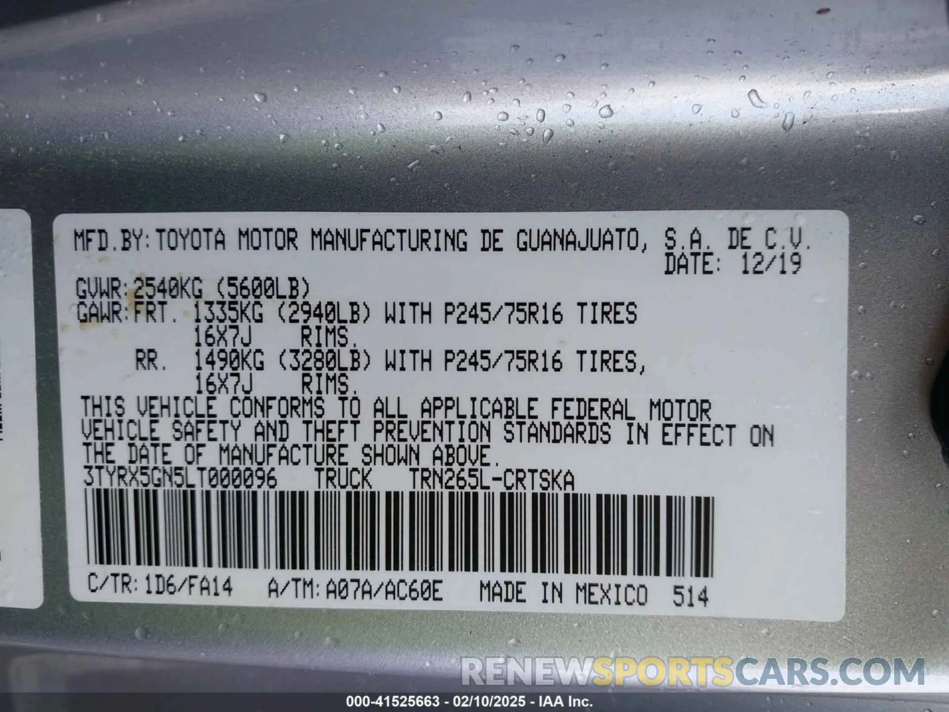 9 Photograph of a damaged car 3TYRX5GN5LT000096 TOYOTA TACOMA 2020