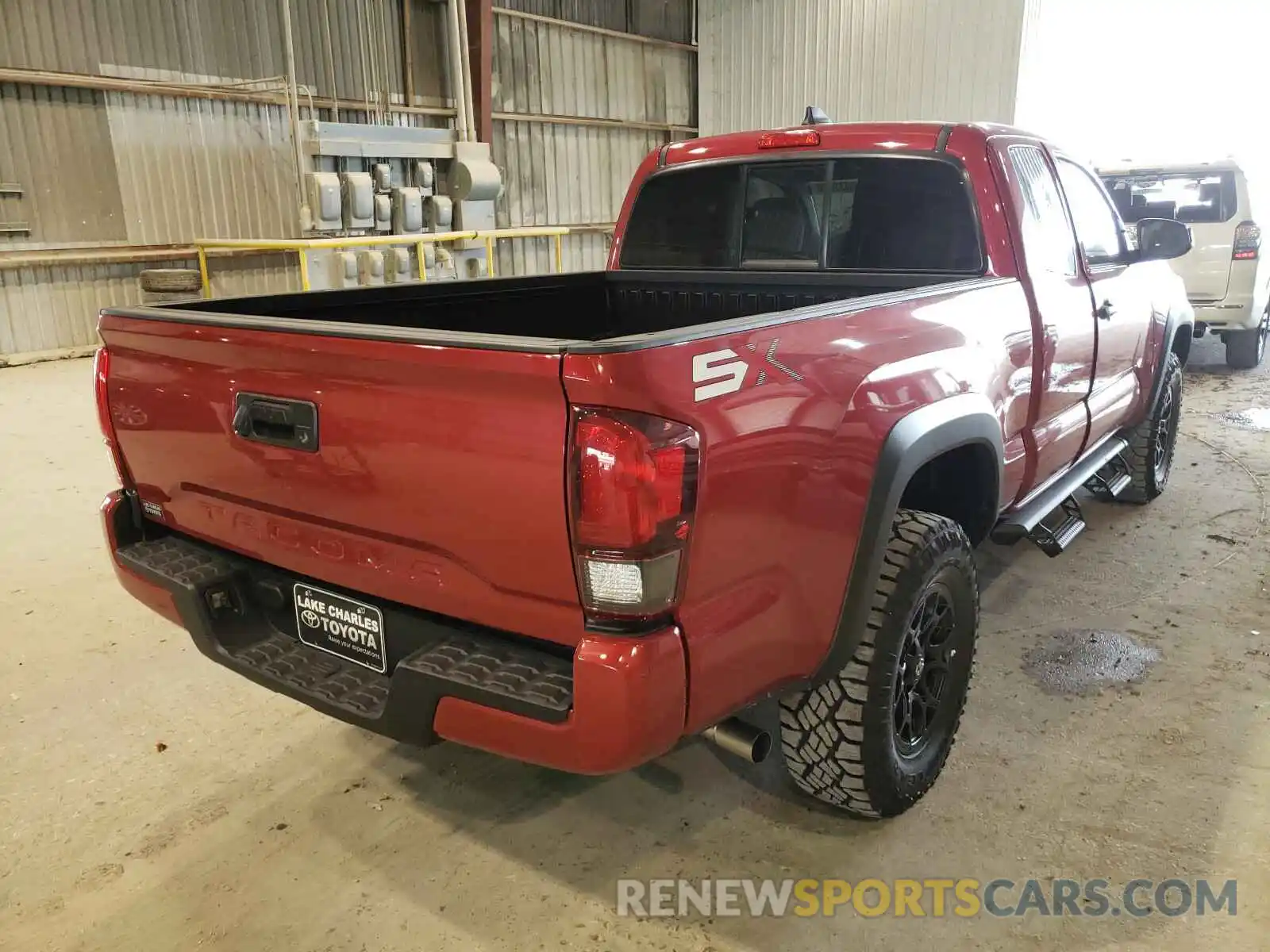 4 Photograph of a damaged car 3TYRX5GNXLT003320 TOYOTA TACOMA 2020