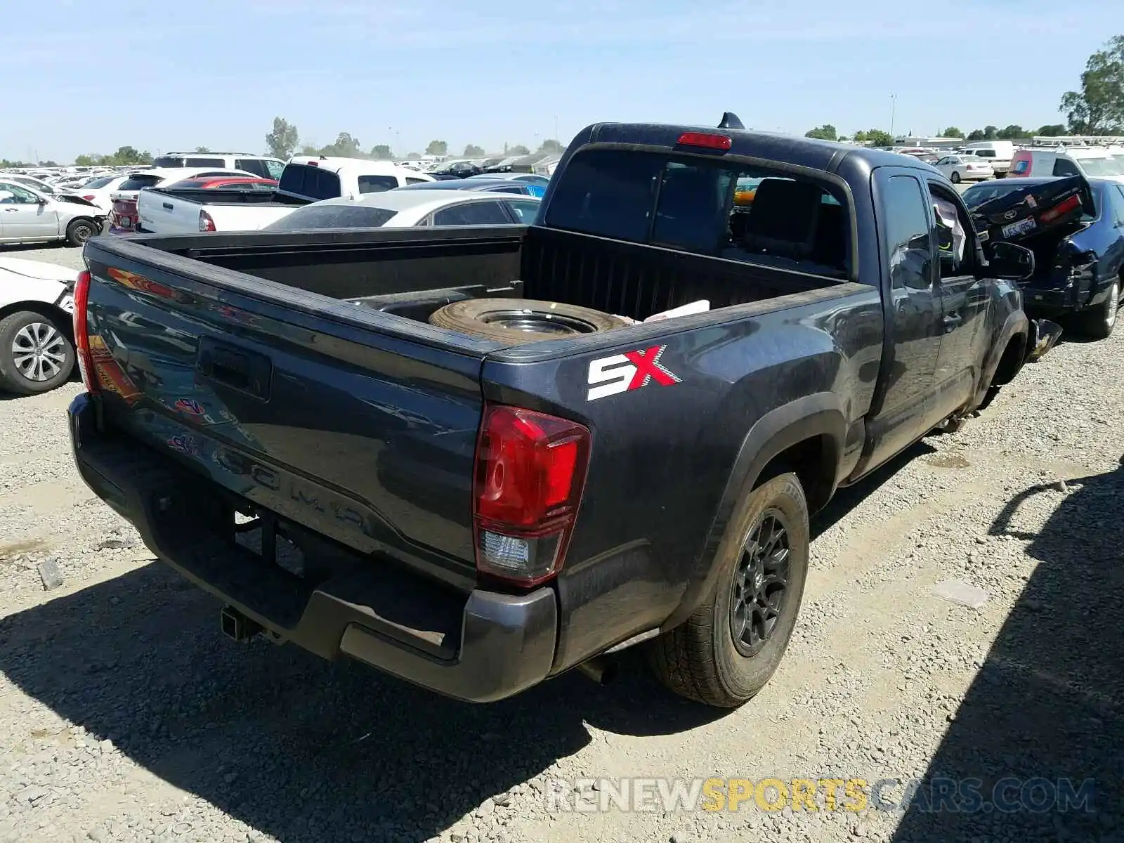 4 Photograph of a damaged car 3TYRZ5CN3LT000016 TOYOTA TACOMA 2020