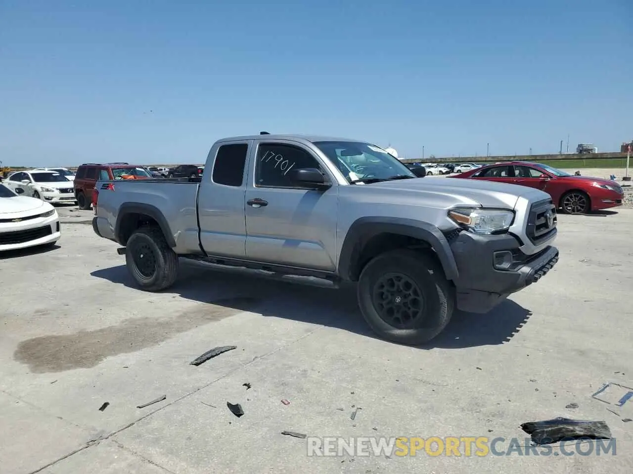4 Photograph of a damaged car 3TYRZ5CN9LT000277 TOYOTA TACOMA 2020