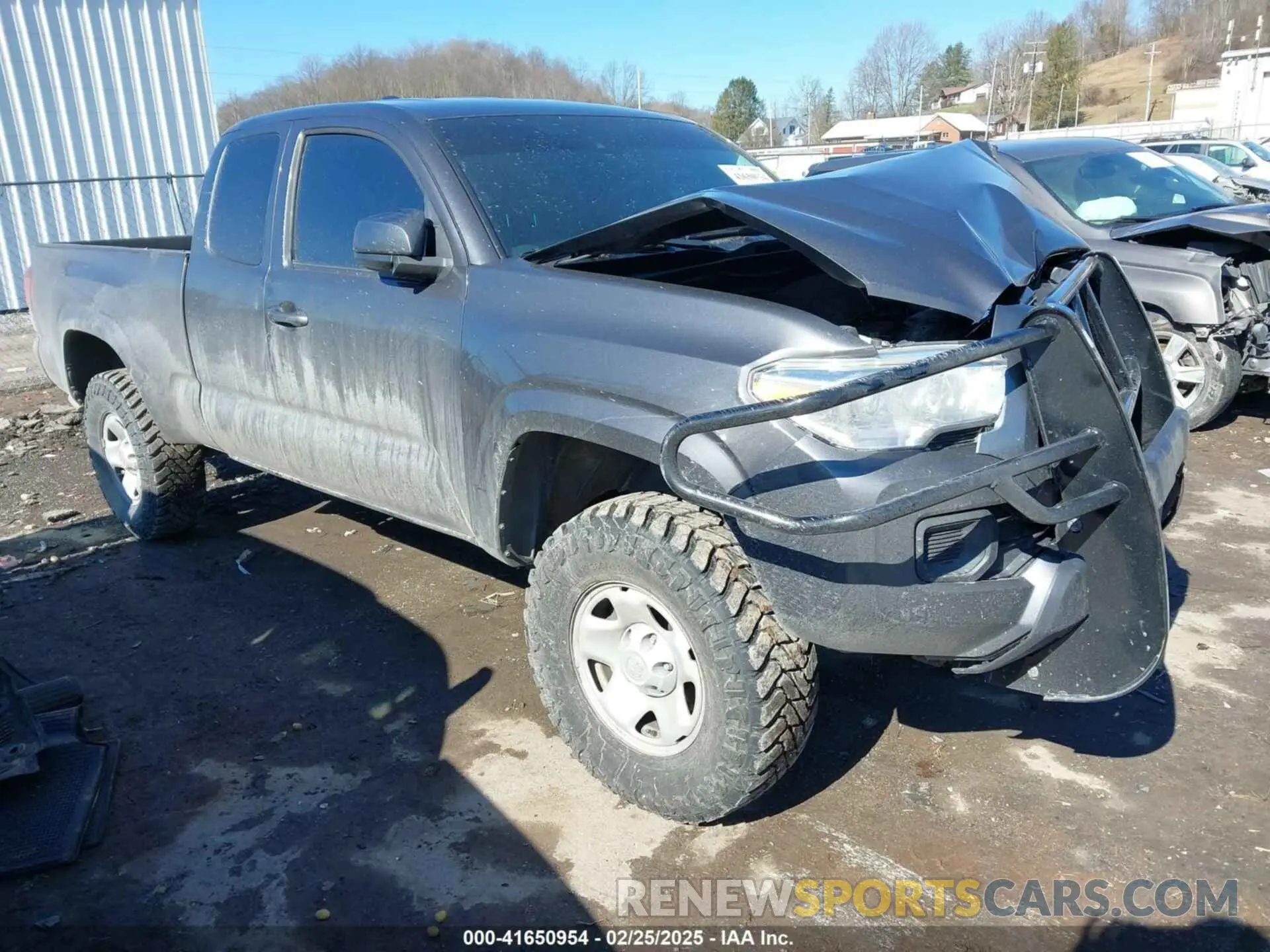 1 Photograph of a damaged car 3TYSX5EN3LT001848 TOYOTA TACOMA 2020
