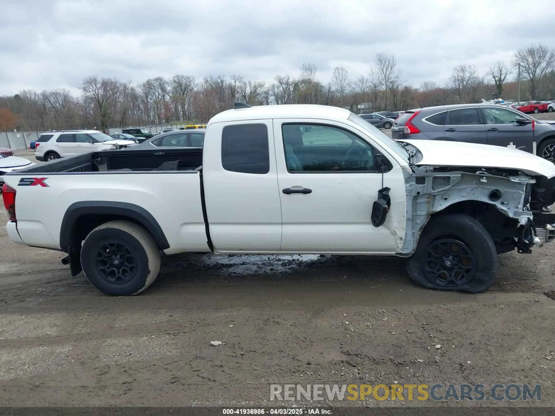 13 Photograph of a damaged car 3TYSX5EN5LT001592 TOYOTA TACOMA 2020