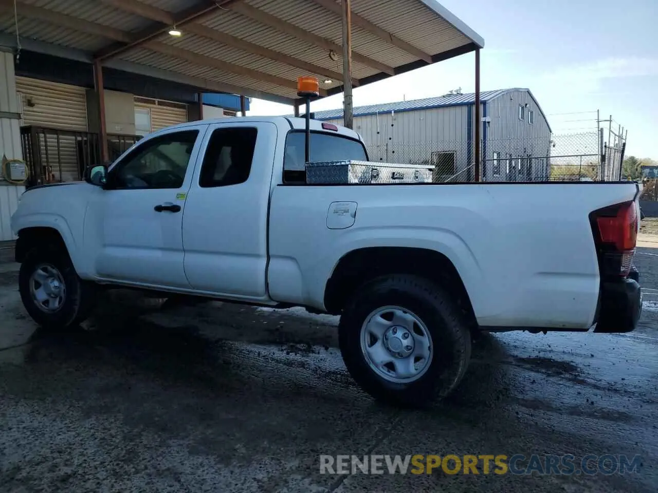 2 Photograph of a damaged car 3TYSX5EN6LT001410 TOYOTA TACOMA 2020