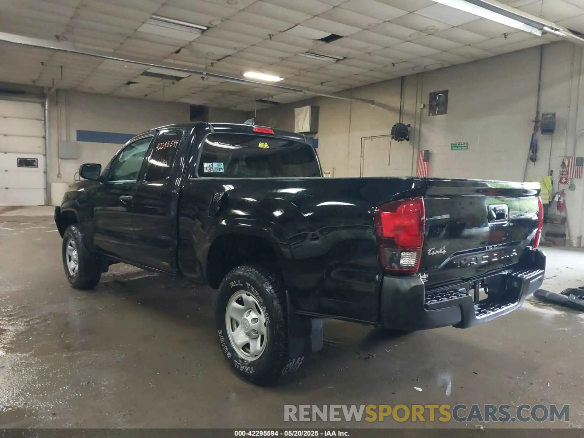 3 Photograph of a damaged car 3TYSX5EN9LT002700 TOYOTA TACOMA 2020