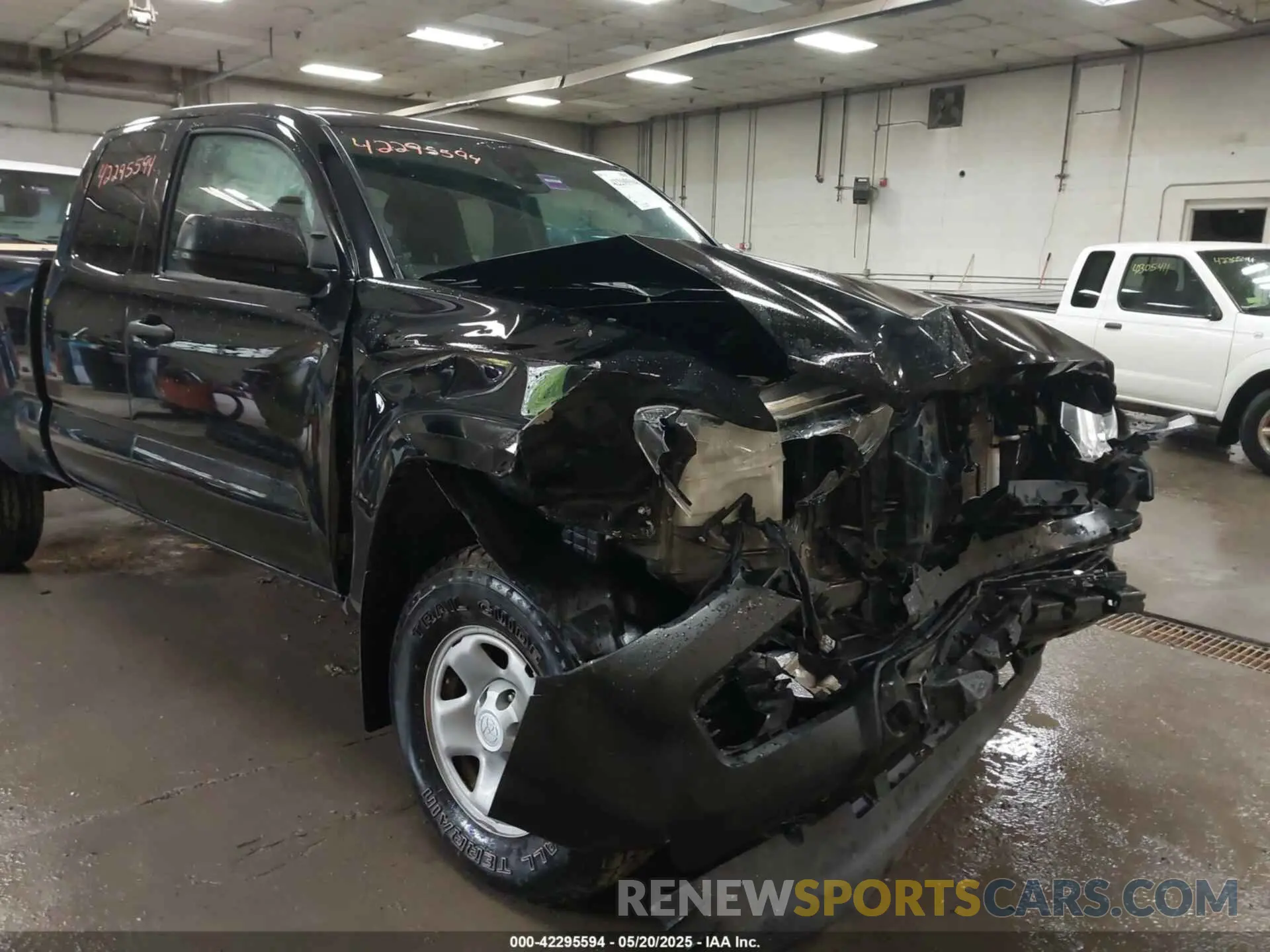 6 Photograph of a damaged car 3TYSX5EN9LT002700 TOYOTA TACOMA 2020