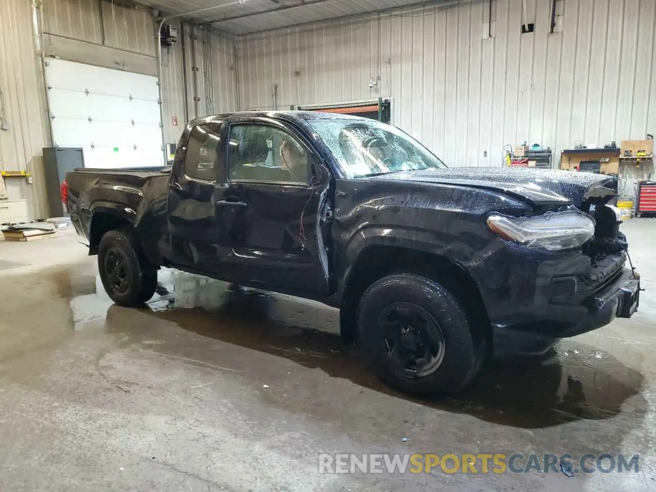 4 Photograph of a damaged car 3TYSX5ENXLT003404 TOYOTA TACOMA 2020