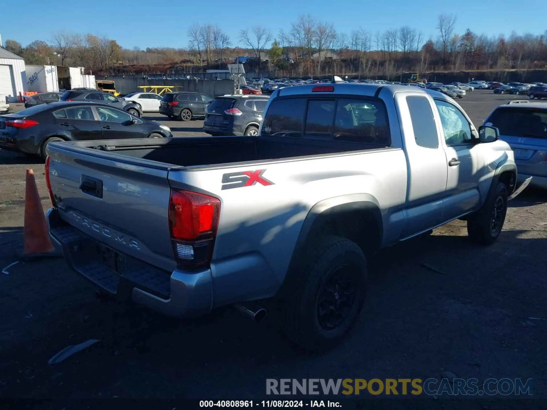 4 Photograph of a damaged car 3TYSZ5AN0LT007350 TOYOTA TACOMA 2020