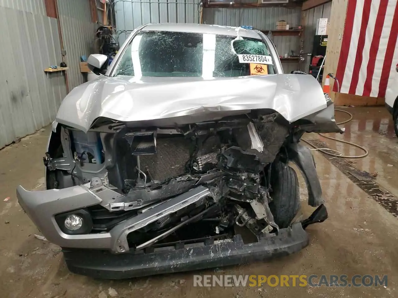 5 Photograph of a damaged car 3TYSZ5AN6LT000497 TOYOTA TACOMA 2020