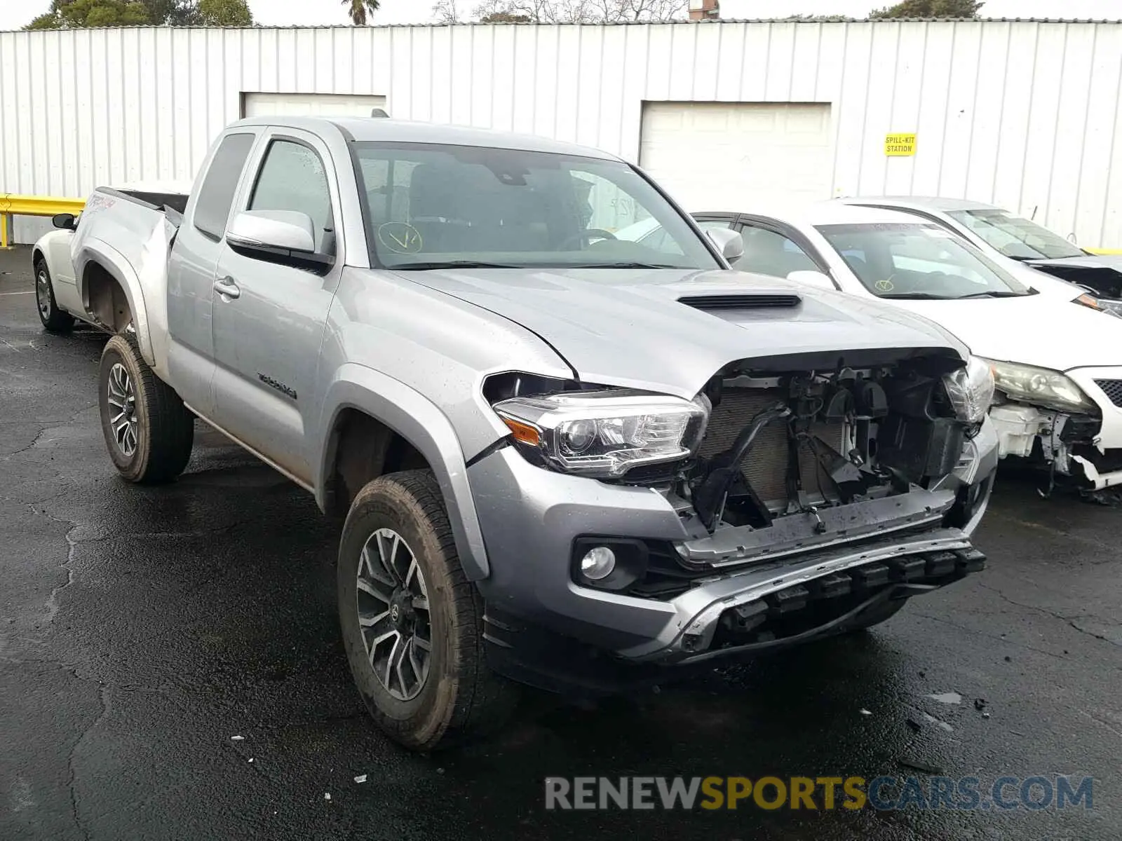 1 Photograph of a damaged car 3TYSZ5AN9LT001059 TOYOTA TACOMA 2020