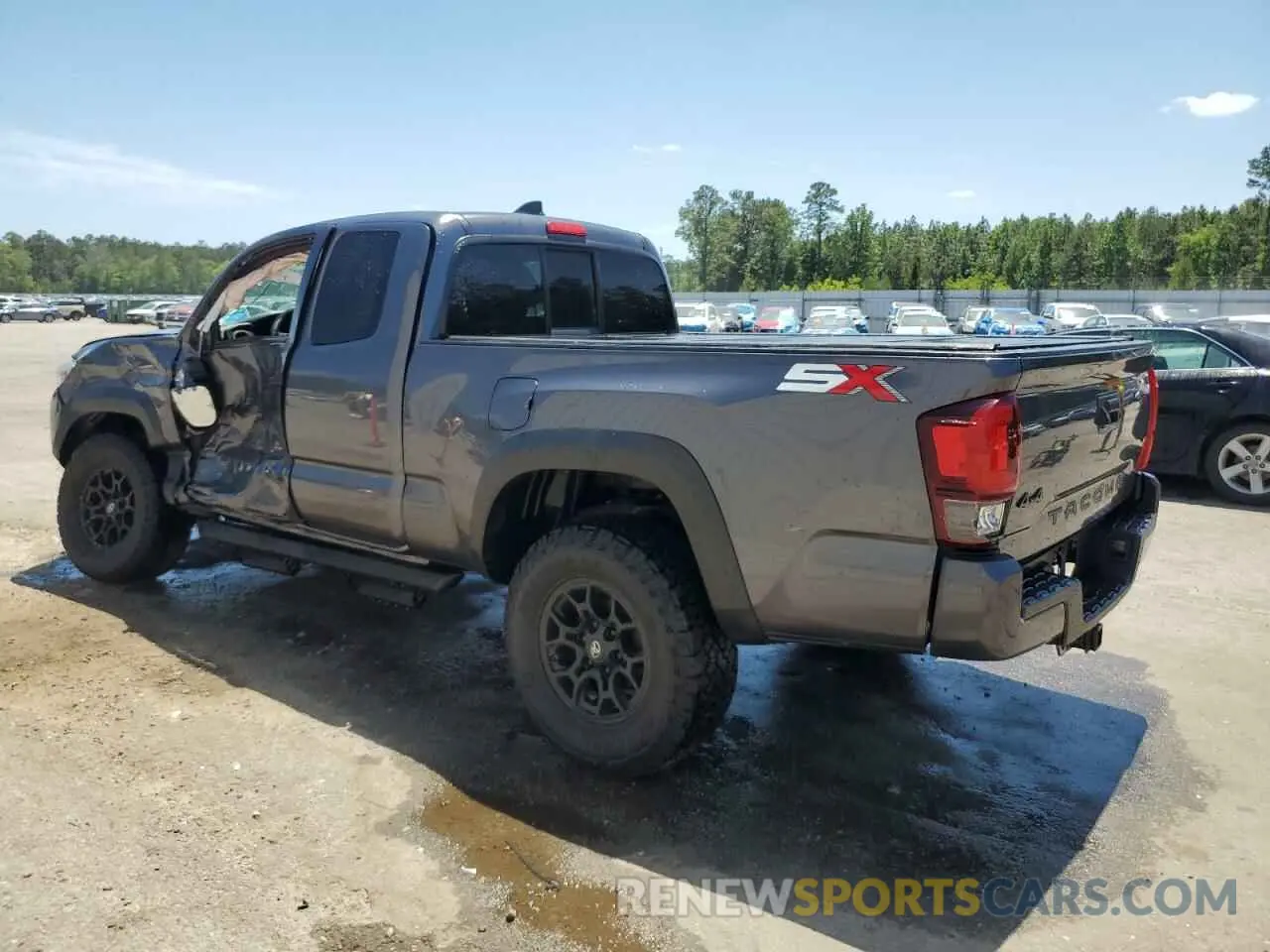 2 Photograph of a damaged car 3TYSZ5AN9LT004270 TOYOTA TACOMA 2020