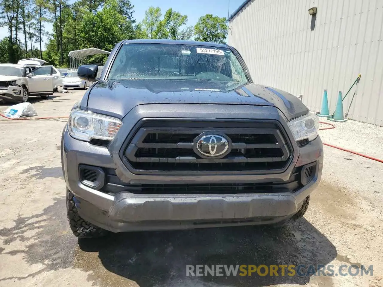 5 Photograph of a damaged car 3TYSZ5AN9LT004270 TOYOTA TACOMA 2020