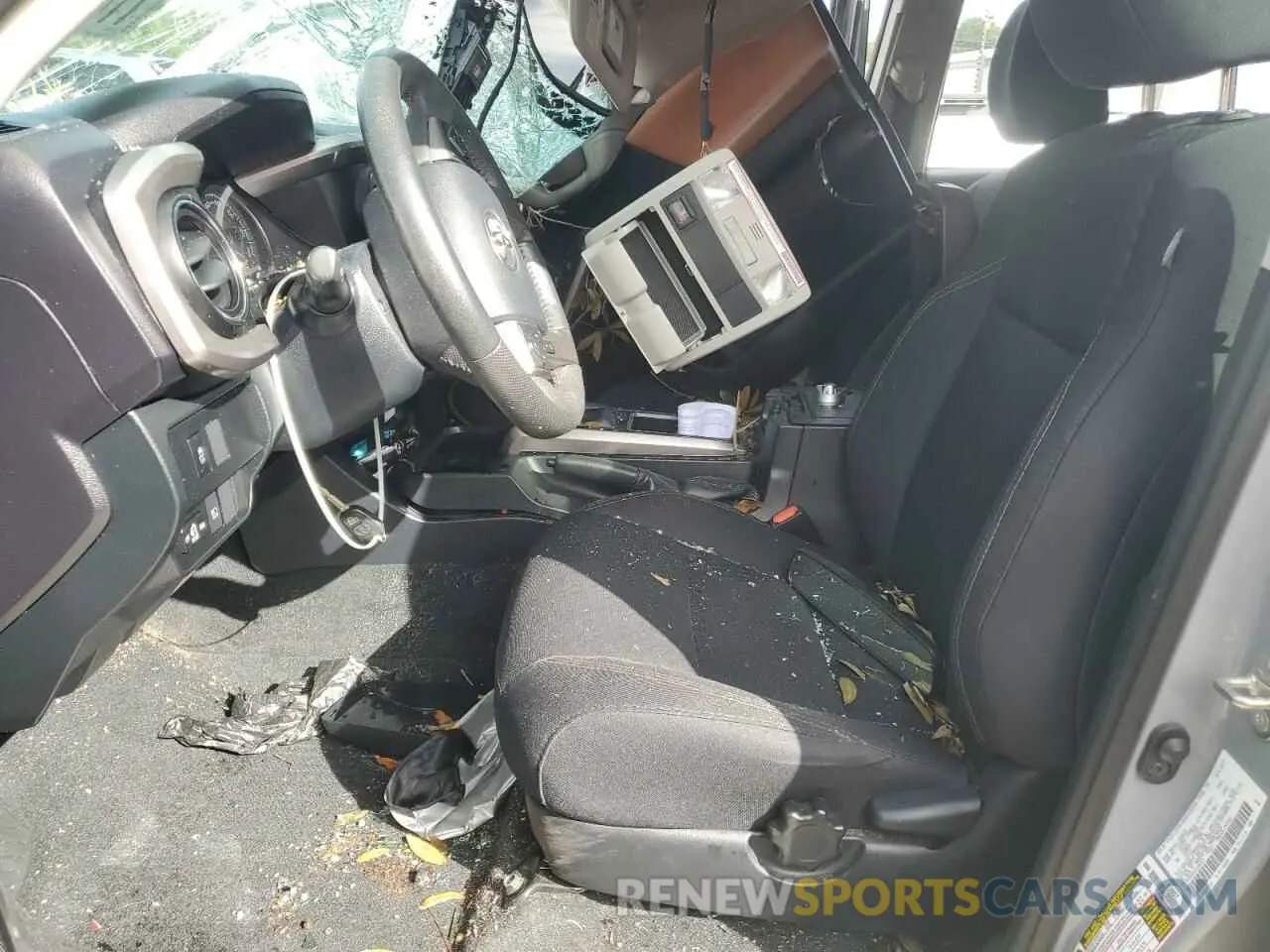 7 Photograph of a damaged car 5TFAX5GN1LX166327 TOYOTA TACOMA 2020